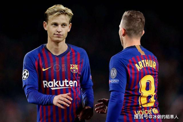  曼联滕哈赫变阵生效，拉什福德戴帽屠榜  