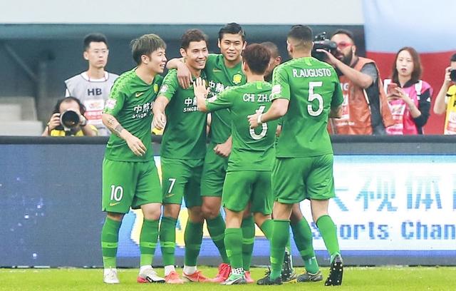  法甲积分榜形势胶着，尼斯主场完胜紧追第一集团