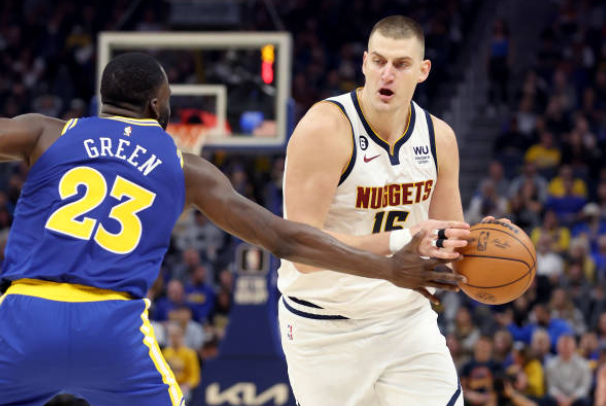  尼斯中场大将伤愈复出，精准直塞助攻队友锁定胜局