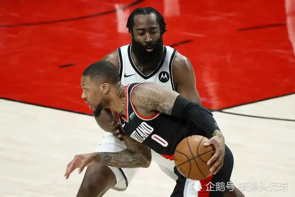  利拉德超远三分开拓者击败国王